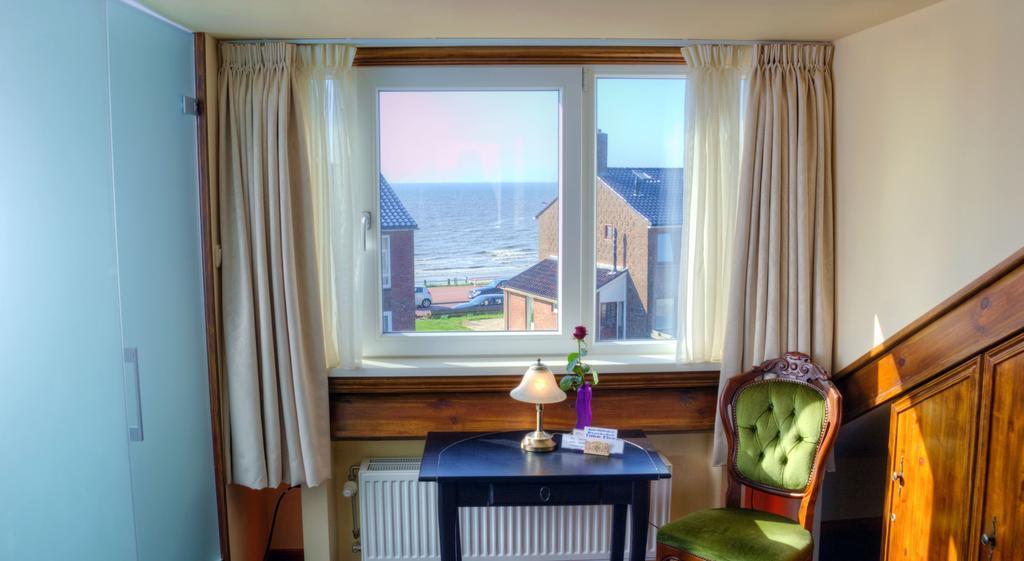 Pension & Spa De Watertoren Zandvoort Rum bild